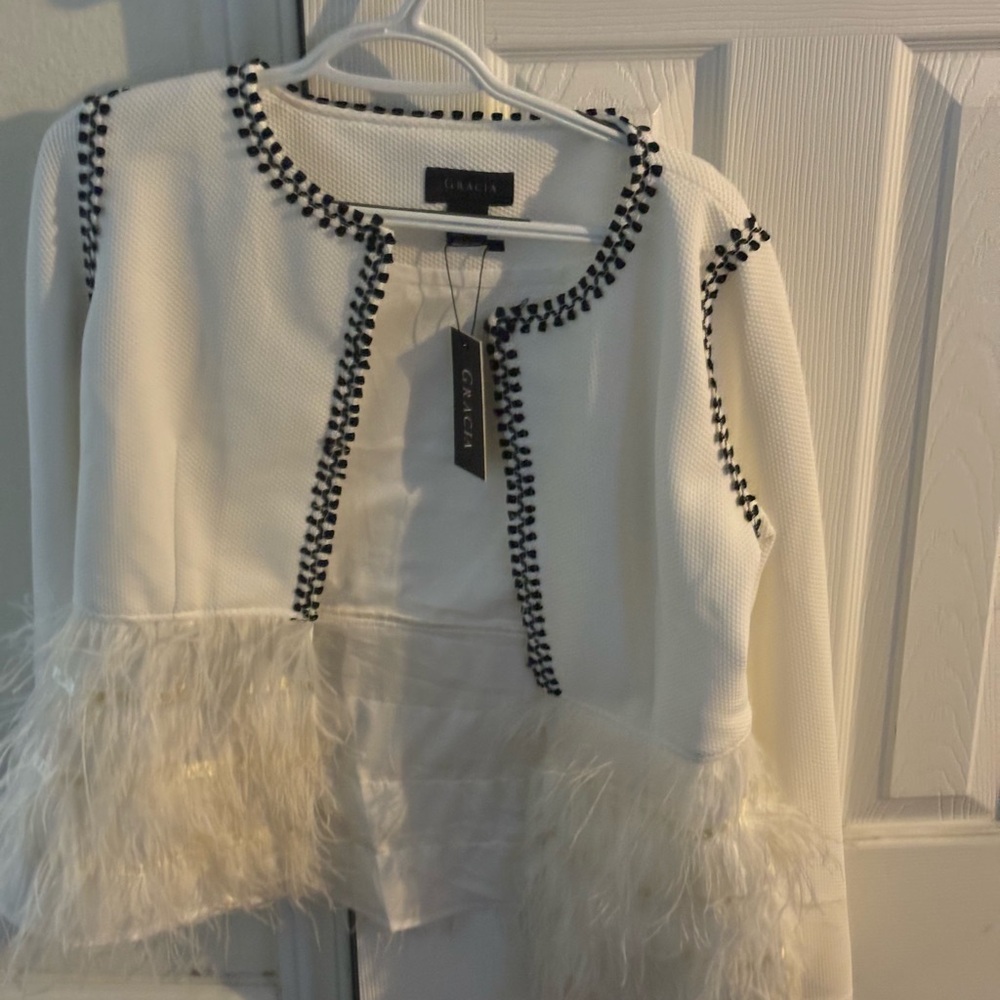 NWT Gracia Jacket w/ Feathers-L